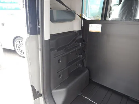 Suzuki Spacia Base