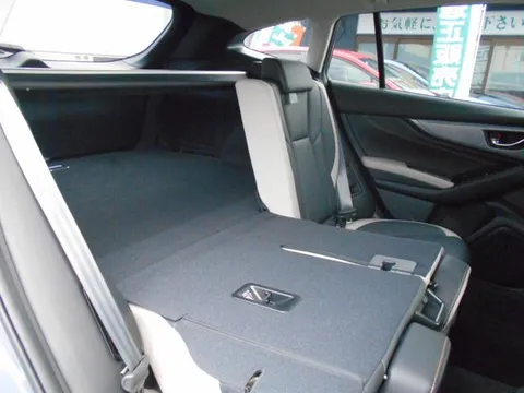 Subaru Levorg Layback