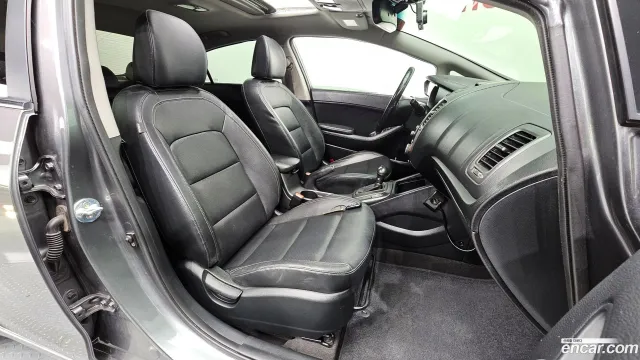 Kia Cerato (K3)
