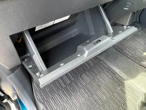 Toyota Pixis Mega