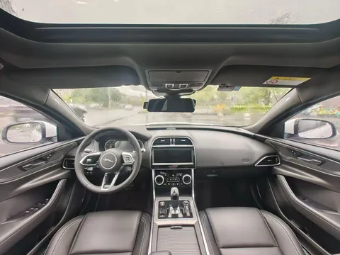 Jaguar XEL