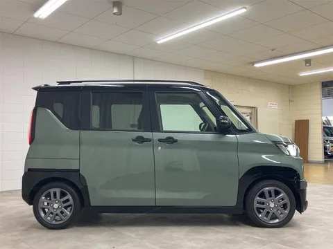 Mitsubishi Delica Mini