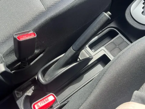 Toyota Yaris (Vitz)