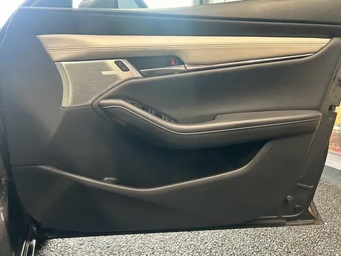 Mazda MAZDA3 Sedan