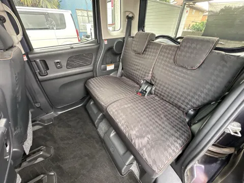 Mitsubishi eK Space Custom