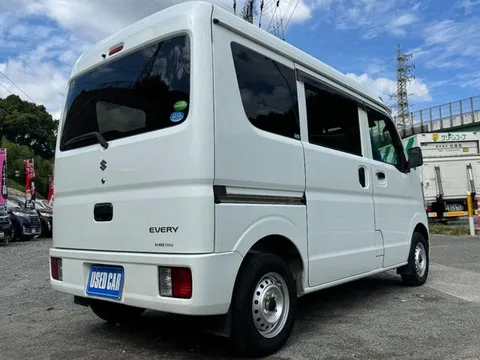 Suzuki Every