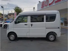 Mitsubishi Minicab Van
