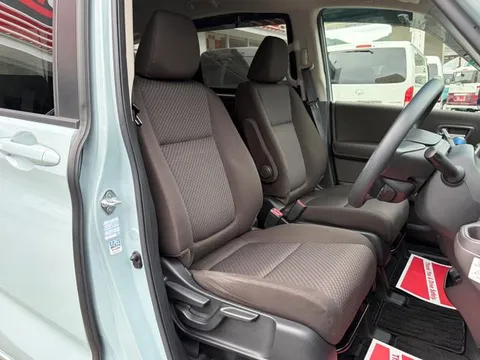 Honda Freed Plus