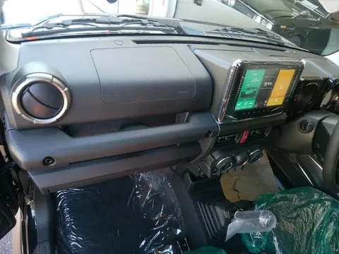 Suzuki Jimny Nomade
