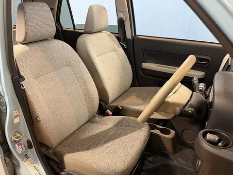 Daihatsu Mira Tocot