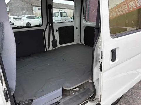 Subaru Sambar Van