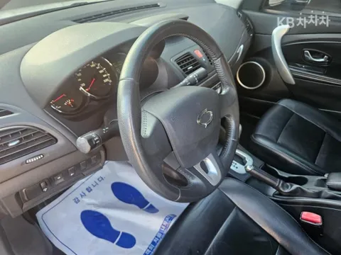 Renault SM3