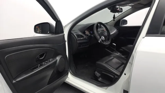 Renault SM3