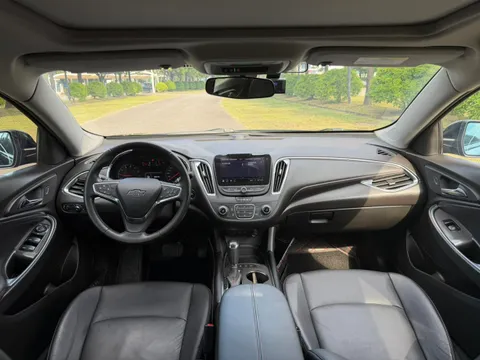 Chevrolet Malibu XL