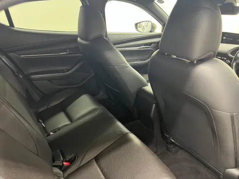 Mazda MAZDA3 Fastback