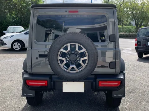 Suzuki Jimny Sierra