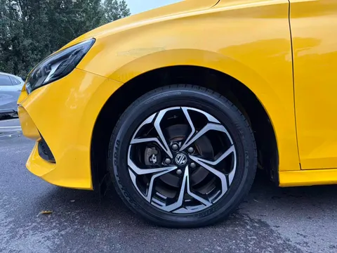 MG MG5
