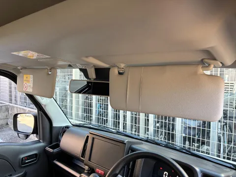 Nissan Clipper Van