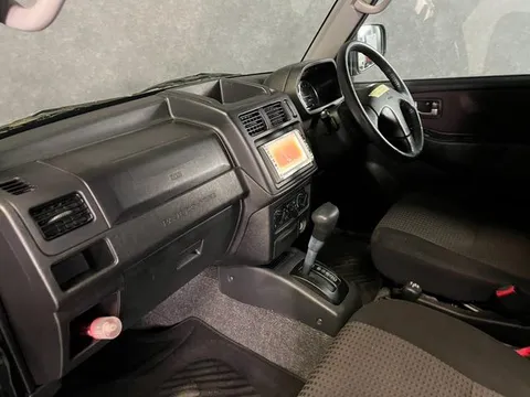 Mitsubishi Pajero Mini