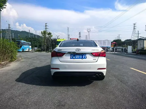Hyundai Mistra