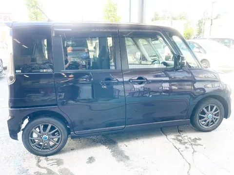 Suzuki Spacia Custom