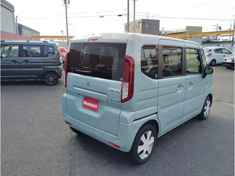 Suzuki Spacia