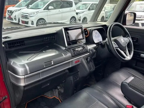 Suzuki Spacia Gear