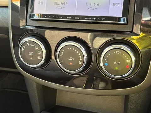 Mazda Verisa