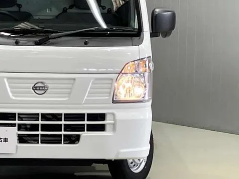 Nissan Clipper Truck