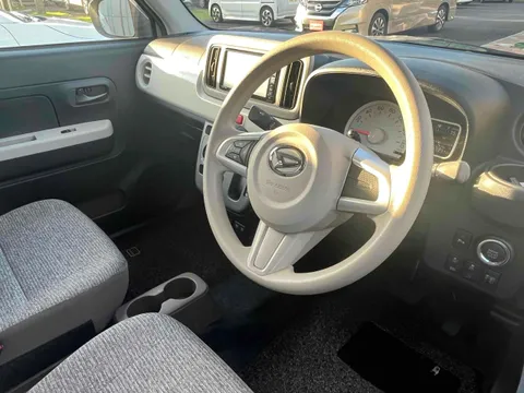 Daihatsu Mira Tocot