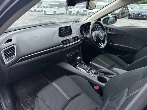 Mazda Axela Sport