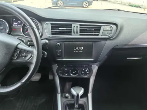 Citroen C3-XR