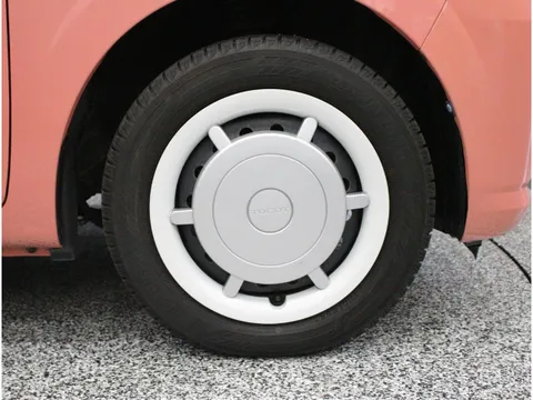 Daihatsu Mira Tocot