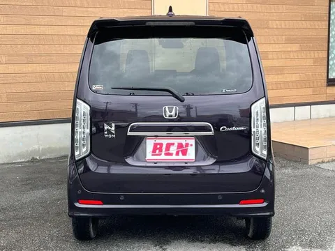 Honda N-WGN Custom