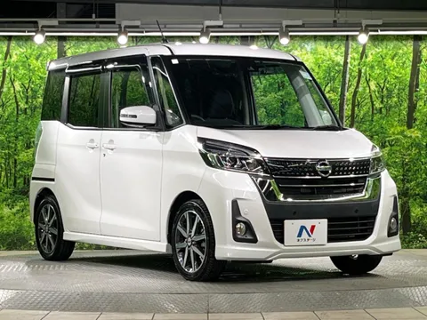 Nissan Dayz Roox