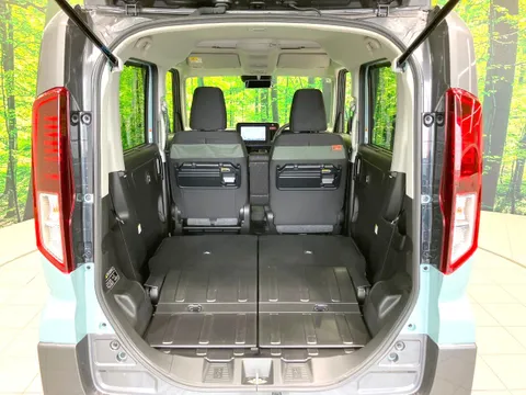 Suzuki Spacia Gear