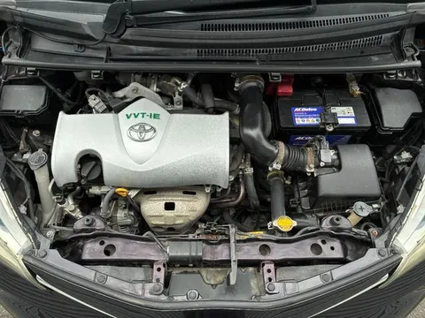 Toyota Yaris (Vitz)