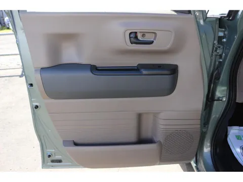 Honda N-BOX Joy
