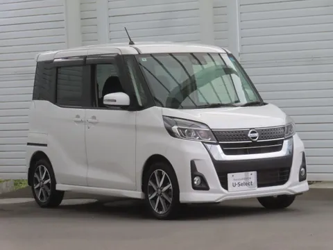 Nissan Dayz Roox