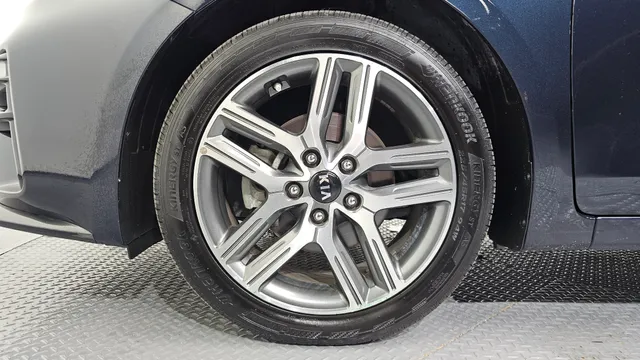 Kia Cerato (K3)