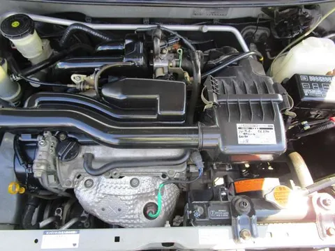 Daihatsu Mira Gino