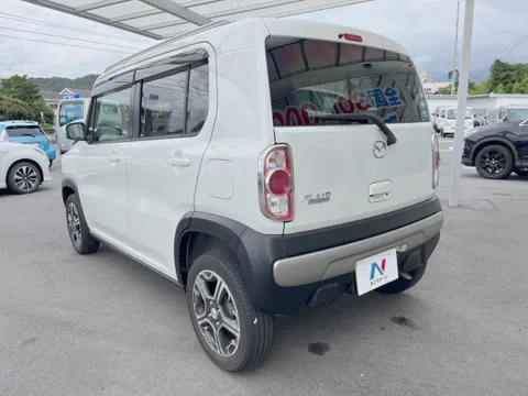 Mazda Flair Crossover