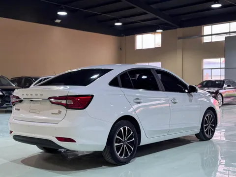 Roewe i5