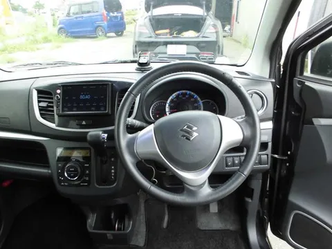 Suzuki Wagon R Stingray