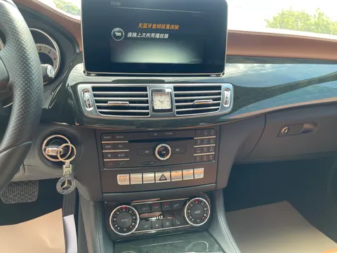 Mercedes-Benz Mercedes-Benz CLS