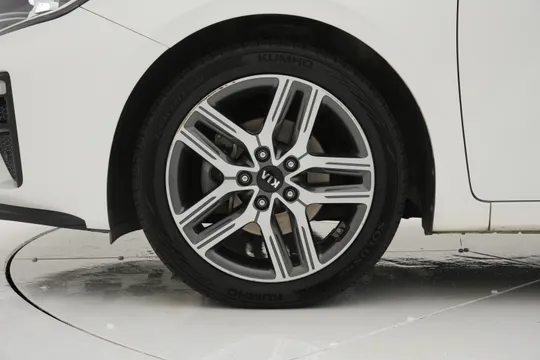 Kia Cerato (K3)