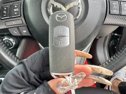 Mazda Mazda2 (Demio)