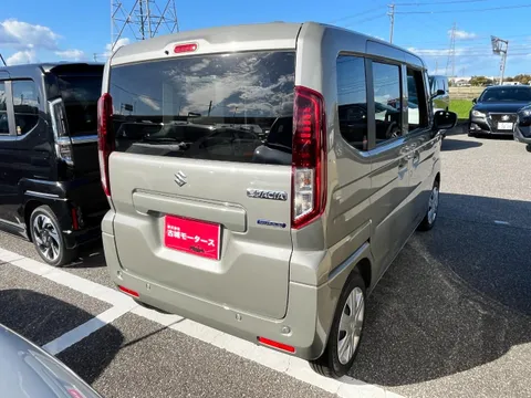 Suzuki Spacia
