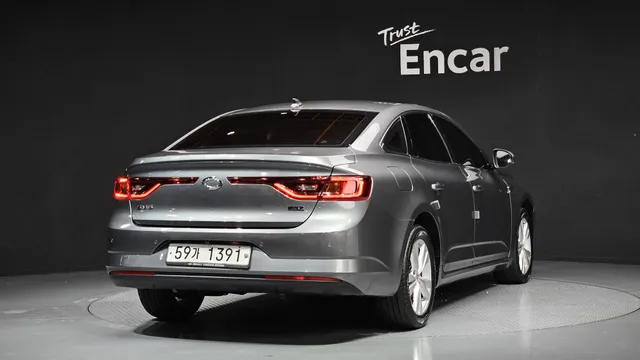 Renault Talisman (SM6)