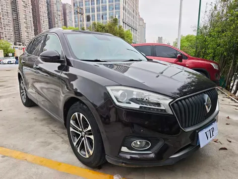 Borgward BX7